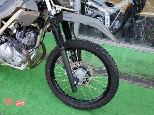 カワサキ KLX230シェルパ 2025年モデル 車重134キロ