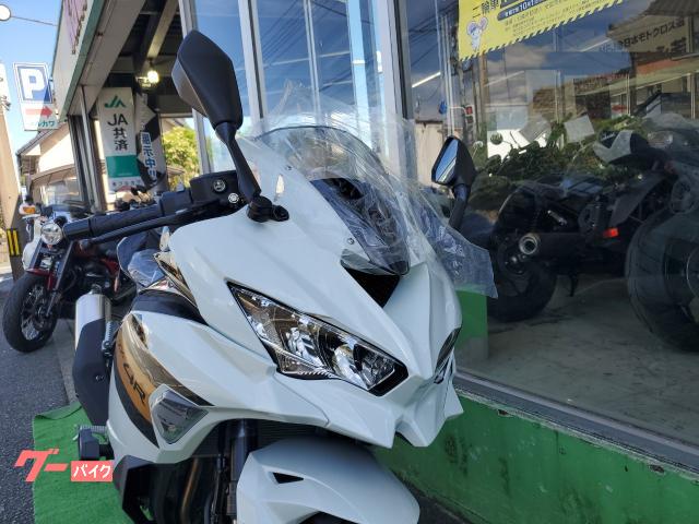 カワサキ Ninja ZX－4R SE 2026年モデル トラクション