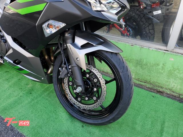 ninja400カワサキバイク用カウル グレー/グリーン カワサキ Ninja 400 2026年モデル｜フルカワバイク本店