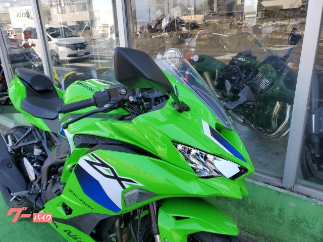カワサキ Ninja ZX－4RR 2025年10月登録車 ワン