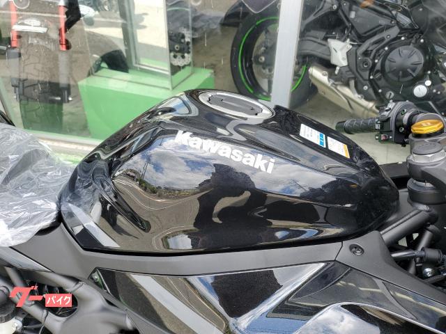 カワサキ Ninja ZX－4R SE 2027年モデル トラクション