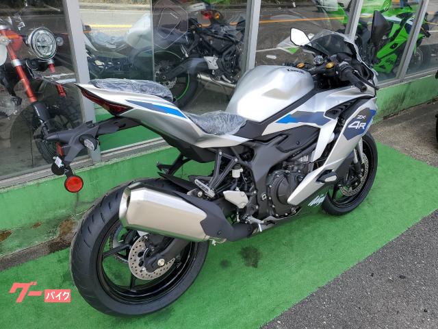 カワサキ Ninja ZX－4R SE 2027年モデル トラクション