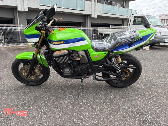 カワサキ ZRX1100 トリックスターマフラー・フェンダーレス