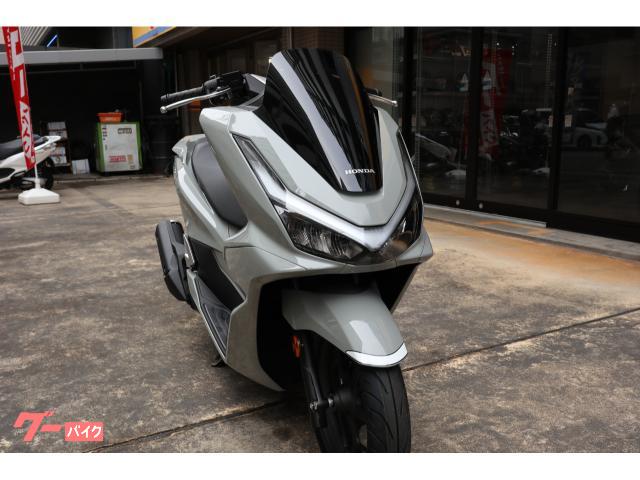 ホンダ PCX 2025年新型モデル パールジュピターグレー