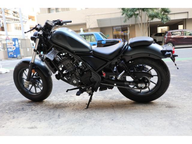 ホンダ レブル250 2025年最新モデル マッドディムグレー