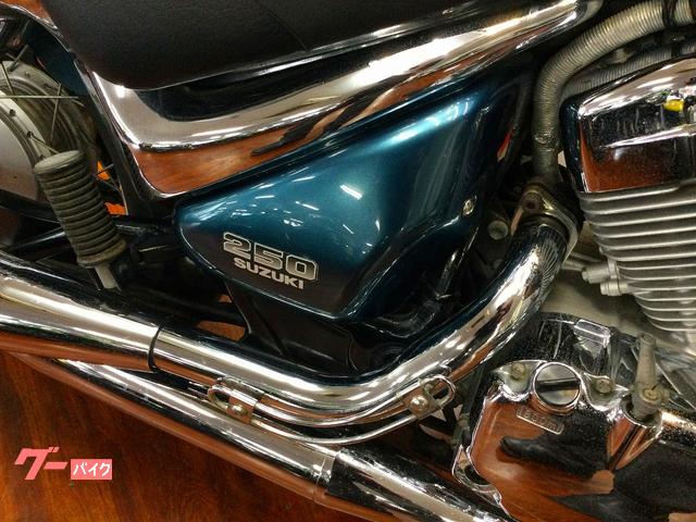 スズキ イントルーダーLC250 CCバー バックレスト キャブレター