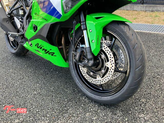 カワサキ Ninja ZX－4RR カワサキクイックシフター搭載
