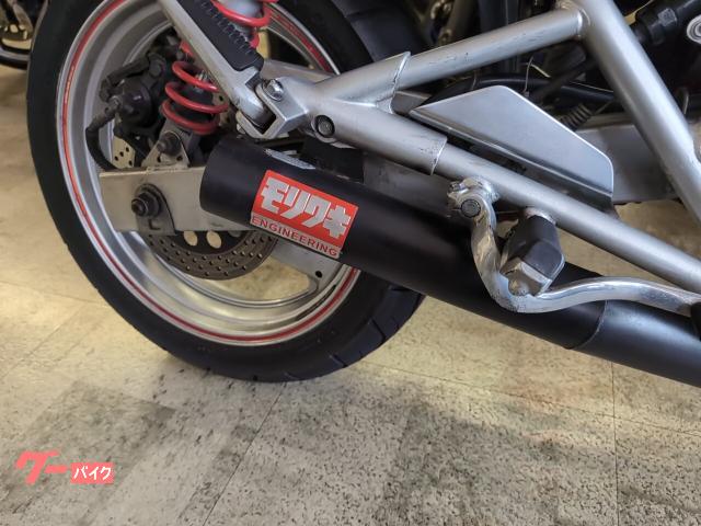 スズキ GSX250S KATANA モリワキマフラー付き