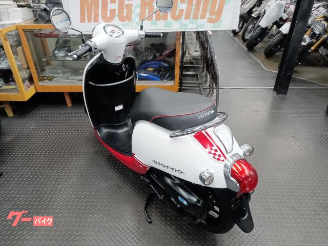 NO.5181　ホンダ　ジョルノ・スポルト　４サイクルエンジン　フューエルインジェクション車　ホワイト＆レッド ホンダ ジョルノスポルト限定カラー FIインジェクション 4サイクル