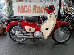 ホンダ　スーパーカブ１１０　６０周年アニバーサリー限定車　ＰＧＭ−ＦＩインジェクション　カスタムマフラー　タックロールシート　強化リアサス