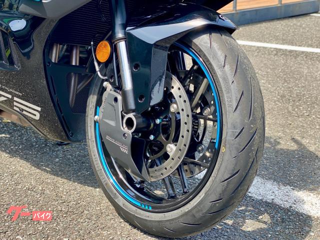 CFMOTO 675SR－R ネビュラブラック ABS／TCS