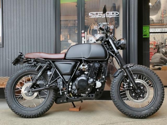 ＭＵＴＴ アキタ２５０｜ＳＰＥＥＤ ｍｏｔｏｒ ｇａｒａｇｅ｜新車・中古バイクなら【グーバイク】