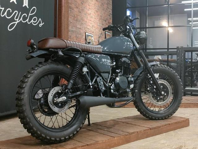 ＭＵＴＴ ヒルツ２５０ グロスグレー｜ＳＰＥＥＤ ｍｏｔｏｒ ｇａｒａｇｅ｜新車・中古バイクなら【グーバイク】