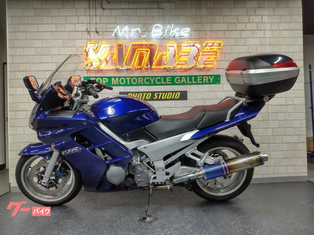 ヤマハ ＦＪＲ１３００ ２００５年モデル アールズギアＳＯ ＧＩＶＩトップケース Ｆブレーキ＆クラッチメッシュホース｜(株)ミスターバイクヤマベ  ３号線店｜新車・中古バイクなら【グーバイク】