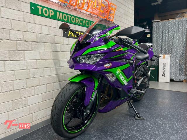 最強ZX-9RはCBR900RRに真っ向勝負を挑んだ！【このバイクに注目