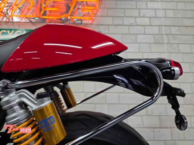 トライアンフ スラクストン1200R セパハン アップクランプ 新品同様