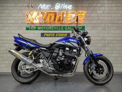 ヤマハ　ＸＪＲ４００Ｒ　２００３年モデル　車検対応ＷＲ’Ｓスリップオン　Ｕ−ＣＰリヤサス　ローシート加工