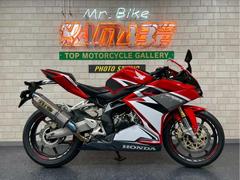 ホンダ　ＣＢＲ２５０ＲＲ　２０１７年モデル　ＯＶＥＲスリップオン　トリックスターフレームスライダー　マルチマウントバー　メットホルダー