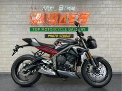 ＴＲＩＵＭＰＨ　ストリートトリプルＲＳ　２０２２年モデル　Ｇヒーター　ＥＧカバー＆フレームプロテクター　シングルシートカウル　タンクパッド