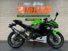 カワサキ　Ｎｉｎｊａ　４００　２０２１年モデルＫＲＴエディション　車検対応ＢＭＳ−Ｒスリップオン　トリックスターフレームスライダー
