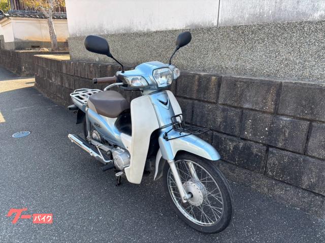 ホンダ スーパーカブ50 AA04 インジェクションモデル｜バイク