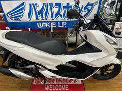 【純正中古張替】 ホンダ pcx125 JF28 張り替え後未使用 純正中古張替】 ホンダ pcx125 JF28 張り替え後未使用 - メルカリ