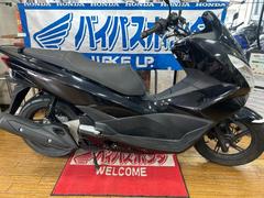 PCX（JF28）の破れたシート表皮の張り替え（スクラムハーフの作業実績