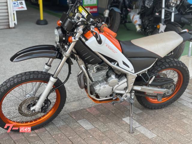YAMAHA トリッカー 銀 期間限定値下げサマーセール 諸経費０円 始動確認済み 自賠責保険加入で乗れます 即納車有り 横浜 都筑 宮前 スクーター感覚で選べるネオクラシック！眺めてよし、走ってよしの
