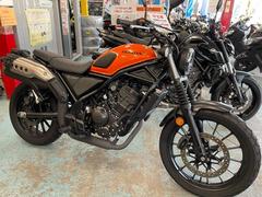 ホンダ　ＣＬ２５０　２０２３モデル　キャンディーエナジーオレンジ