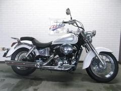 ホンダ　シャドウ４００　キャブレターモデル・フォグランプ・リヤキャリア