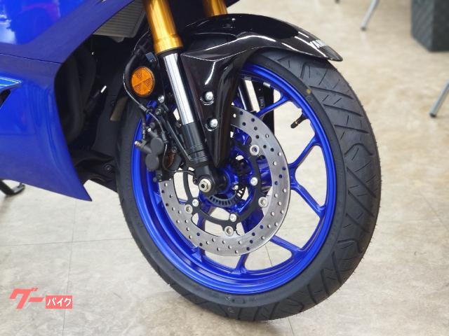 ヤマハ YZF－R25 2025年モデル ディープパープリッシュ