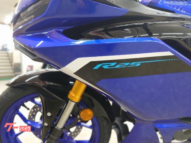 ヤマハ YZF－R25 2025年モデル ディープパープリッシュ