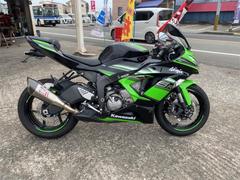 カワサキ　Ｎｉｎｊａ　ＺＸ−６Ｒ　ヨシムラサイレンサ−、フェンレス、ＥＴＣ付