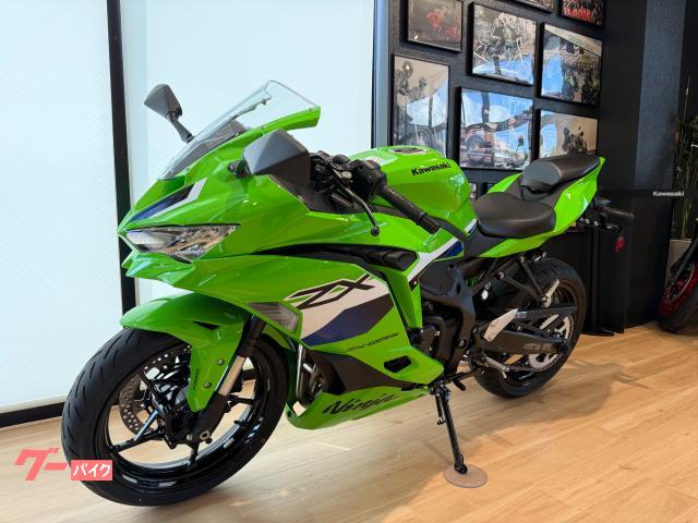 新品Dグリーン 2024】Ninja ZX－25R SE／KRT EDITION
