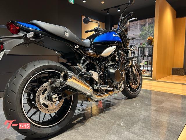 【美品】Kawasaki z900rs タンク ブルーボール 24年 美品】Kawasaki z900rs タンク ブルーボール 24年