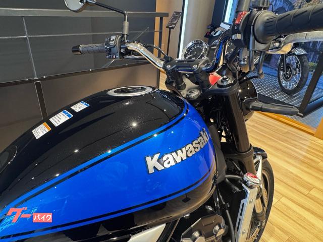 カワサキ Z900RS ブルーボール 2024年モデル USB1ポート