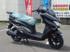 スズキ　バーグマンストリート１２５ＥＸ　最新モデル　グラススパークルブラック