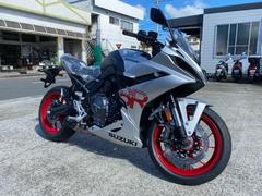 スズキ　ＧＳＸ−８Ｒ