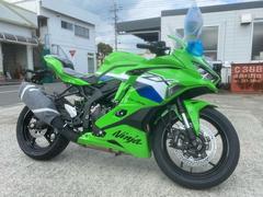 カワサキ　Ｎｉｎｊａ　ＺＸ−４ＲＲ