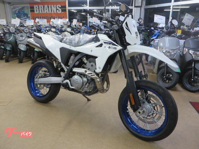 ＤＲ−Ｚ４ＳＭ