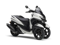 ヤマハ　トリシティ１５５　ＳＧＡ９Ｊ　ＴＦＴメーター　ブルーコア　ＳＭＧ　アイドリングストップ　ＡＢＳ　スマートキー　自賠責１２ヶ月付　当