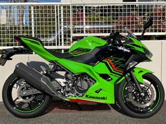 カワサキ　Ｎｉｎｊａ　４００　２０２３ＭＹ　ＫＲＴライムグリ−ン