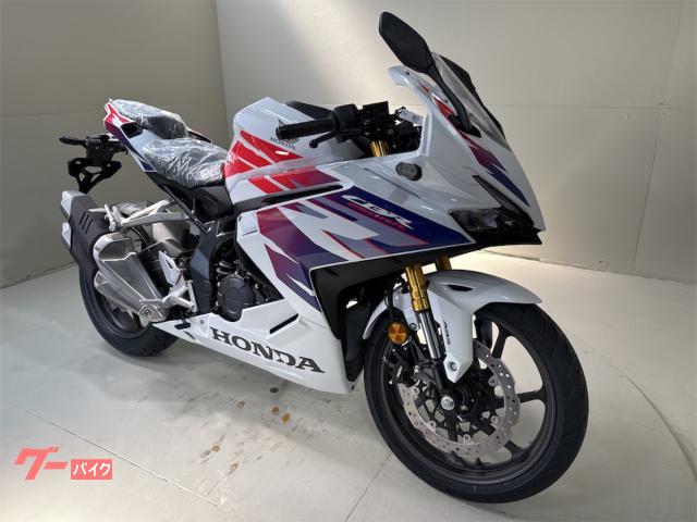 【美品　低走行】ホンダ　CBR250R  自賠責R9.6月まで ホンダ CBR250RR ABS 2025年モデル 自賠責保険1年付き