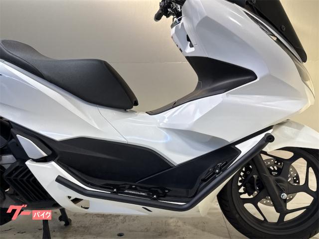 ホンダ PCX ロングスクリーン・リヤキャリア・ガード・グリップ