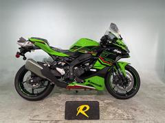 カワサキ　Ｎｉｎｊａ　ＺＸ−２５Ｒ　ＳＥ　ＫＲＴ