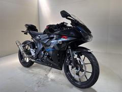 スズキ　ＧＳＸ−Ｒ１２５ＡＢＳ　２０１９年モデル　社外マフラー　ヘルメットホルダー