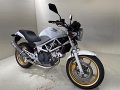 ホンダ　ＶＴＲ２５０　２０１１年モデル