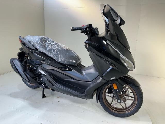 ホンダ フォルツァ 2025年モデル 自賠責保険1年付き｜バイク