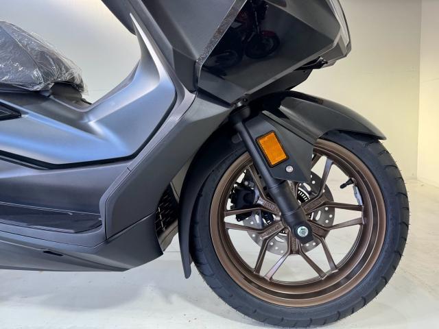 ホンダ フォルツァ 2025年モデル 自賠責保険1年付き｜バイク