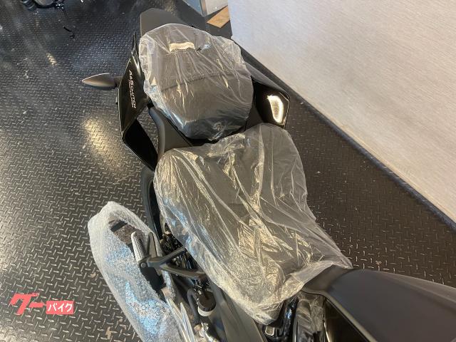 ヤマハ YZF－R15 現行モデル RG86J ブラックメタリック12